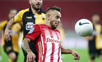 Bild: Σάλκε καλεί Ραφίνια (photo)