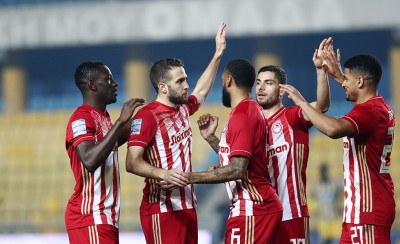 Στα χέρια σου, στο έλεός σου…