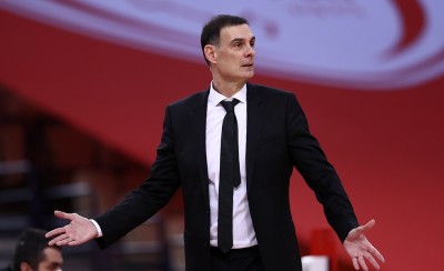«Έπρεπε να ήμασταν τουλάχιστον μαχητές»