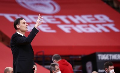 «Κάποιοι λυγίζουν στην πίεση...»