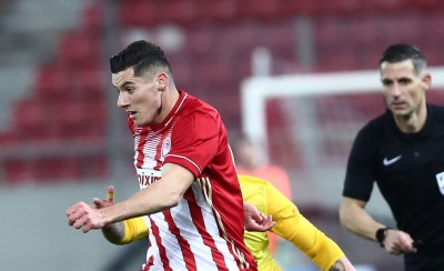 Ευχάριστα για Βρουσάι, γλιτώνει τον χιαστό!