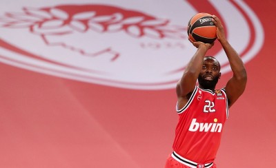 Τζένκινς: «Νιώθω πίεση όταν με σταματούν αστυνομικοί…»