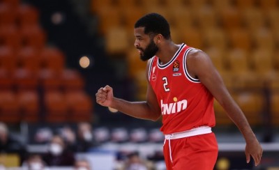 Εκτός ο Χάρισον με Βαλένθια