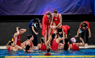 Με σπασμένα τα φρένα οι γοργόνες οδεύουν ολοταχώς για την κορυφή της Ευρώπης