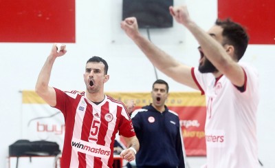 Το σήκωσε ο Θρύλος χωρίς να παίξει!