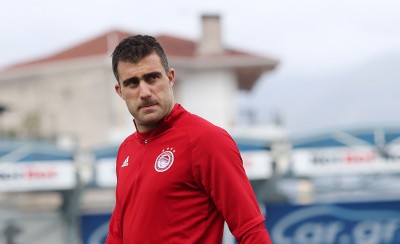 Μέσα ο Σωκράτης!