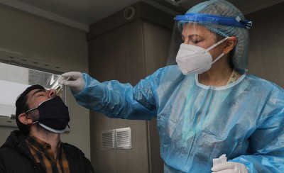 Αρνητικό ρεκόρ διασωληνωμένων