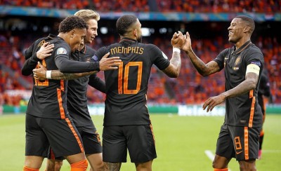 Euro 2020: Οι Κάτω Χώρες στα... πάνω τους κι ένας χαφ για πρώτος σκόρερ!