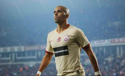 Νέες φήμες για Φεγκουλί στο εξωτερικό (photo/videos)