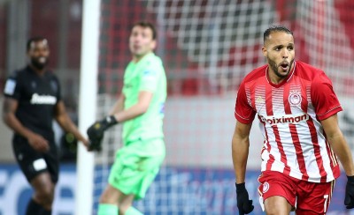 Έλα με τουπέ