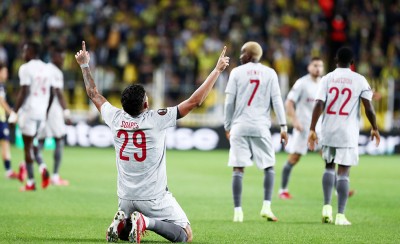 Εσείς, μόνο με μαγιό και βατραχοπέδιλα θα παίζετε στα προκριματικά του Conference. Και αν...