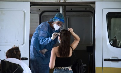 Ανακοινώθηκαν 6.700 κρούσματα