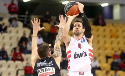 Λούντζης: «Προσπαθώ να βοηθώ την ομάδα»