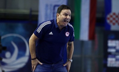 Βλάχος: «Να αγωνιστούμε με πάθος για τη νίκη»