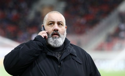 «Υπάρχουν δύο μέτρα και δύο σταθμά»