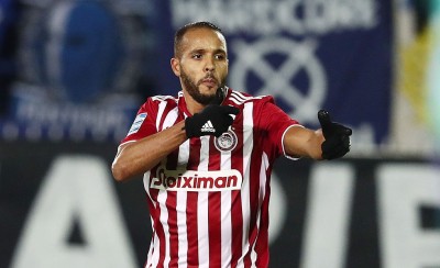 Εσύ, τεράστιε, δεν είσαι… 34, είσαι… 50! (photo)