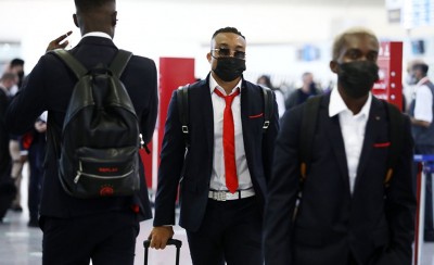 Διπλή θρυλική αναχώρηση! (photos)