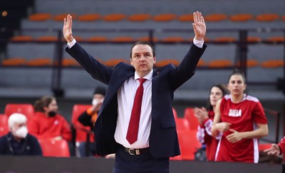 Ζίμπαρτς: «Να αγωνιστούμε με υψηλή ένταση»