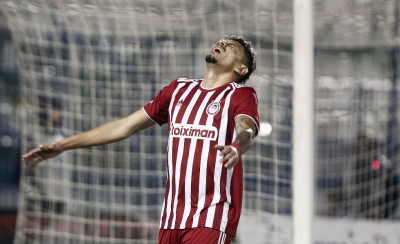 Είχε τις ευκαιρίες, όχι όμως το γκολ, ο Θρύλος