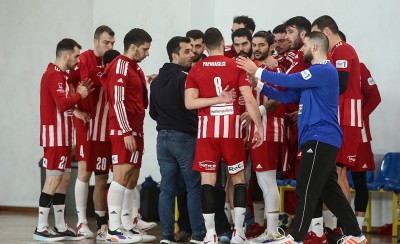 Καρασαββίδης: «Κάθε ματς είναι τελικός!»