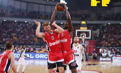 Θρυλική παρακάμερα από το ΣΕΦ με τη Μονακό! (video)