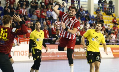 Ολυμπιακός-ΑΕΚ 25-23 (Τελικό)