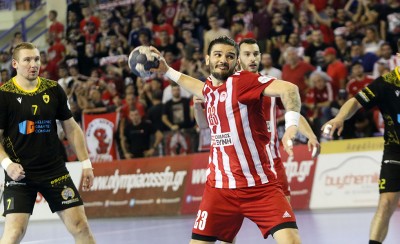 Έτσι γλέντησε την ΑΕΚ (video)