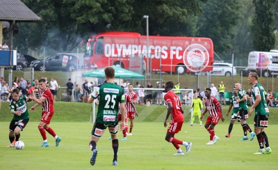 Πρώτο φιλικό και δουλειά