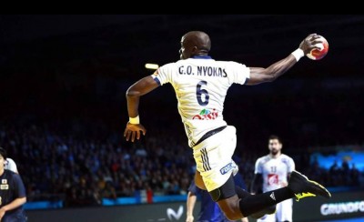 Χάντμπολ: Τρόμος με Νιοκάς! (videos)