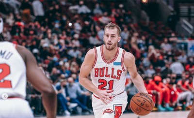 Τσεκάρει τον σούπερ σουτέρ Ματ Τόμας ο Ολυμπιακός! (video)