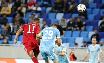 Βαλμπουενά και Ελ Αραμπί έχουν «πληγώσει» ξανά την Σλόβαν (video)