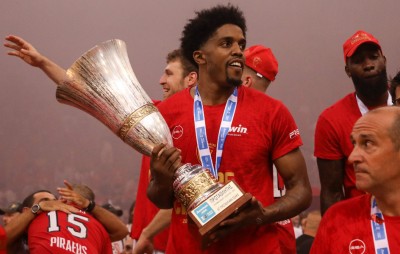 Χρόνια πολλά και καλά, Σακίλ! (photo)