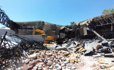 Γκρεμίστηκε το Παπαστράτειο, ξεκινάει άμεσα η ολική ανακατασκευή του (photos)