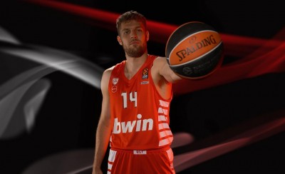 «Κλικ» από τη φωτογράφιση του Θρύλου