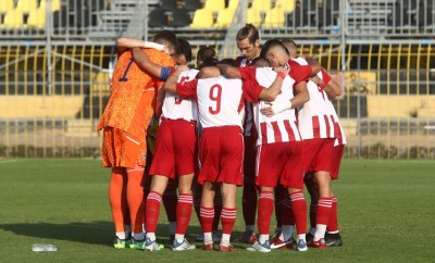 Πρεμιέρα με ντέρμπι για την Κ17 του Θρύλου