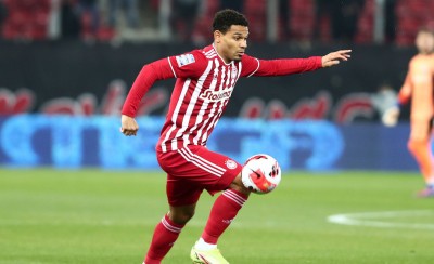 Γαλλικά «βλέμματα» για Λαλά!