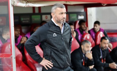 Γκουρμπάνοφ:  «Μας δυσκόλεψε ο Ολυμπιακός και θέλω να τον συγχαρώ»