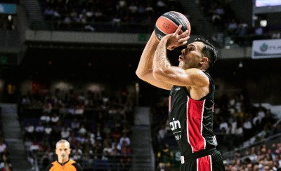 Το buzzer beater του «Σλούκι Λουκ» (video)