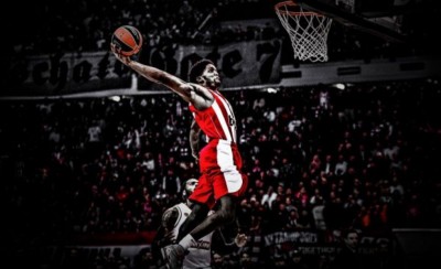 Αξίζει σε όλα τα ματς της Ευρωλίγκα, ένα κατάμεστο ΣΕΦ αυτή η ομάδα!