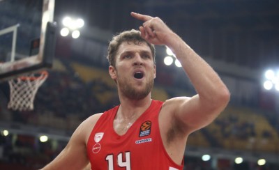 Η συνήθεια που έγινε λατρεία! MVP o Σάσα! (video)