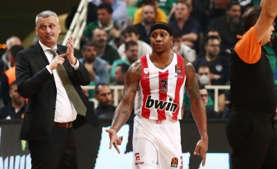 Το πάρτι στο «εξοχικό» του! (video)