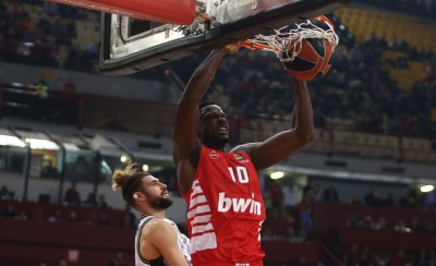 Ολυμπιακός-Αρμάνι Μιλάνο 82-66 (Τελικό)