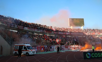 Θύρα 7: «15.000 κόσμος δίπλα στην ομάδα, την στιγμή που είναι πίσω! Θρύλε, γερά, πρωτάθλημα ξανά»