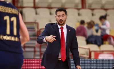 Nίκλας: «Να γίνουμε καλύτεροι»