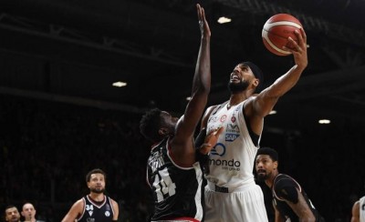 Εμφατικό διπλό για την Αρμάνι πριν τον Ολυμπιακό