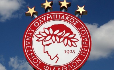 Ολυμπιακός «Το σκηνικό ήταν στημένο, χυδαίο σχέδιο της ΑΕΚ να πάρει τον αγώνα στα χαρτιά»