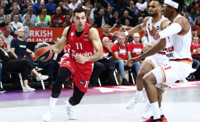 Αγνώριστος στο πρώτος μέρος ο Θρύλος...