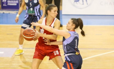 Βίτολα: «Ευτυχισμένη που επέστρεψα στον Ολυμπιακό»