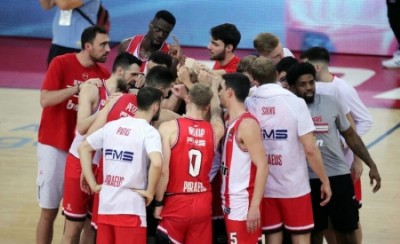 Live: Ολυμπιακός - Περιστέρι (66-52, Δ' δεκάλεπτο)