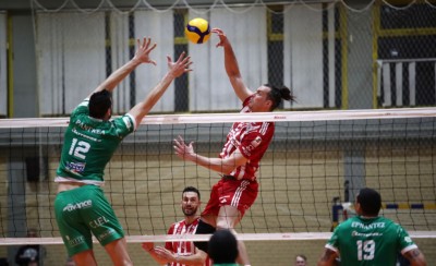 Δεν τα κατάφερε στο Μετς ο Ολυμπιακός...